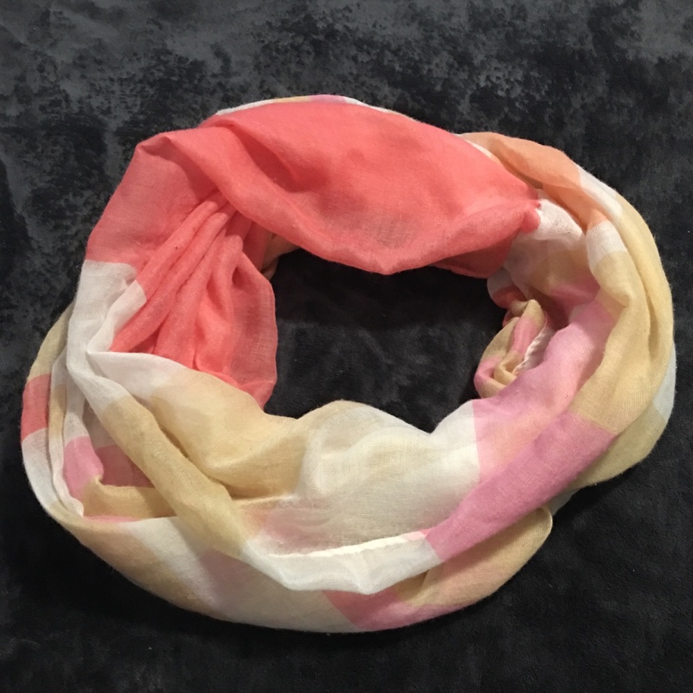 Pink blocked infinity scarf